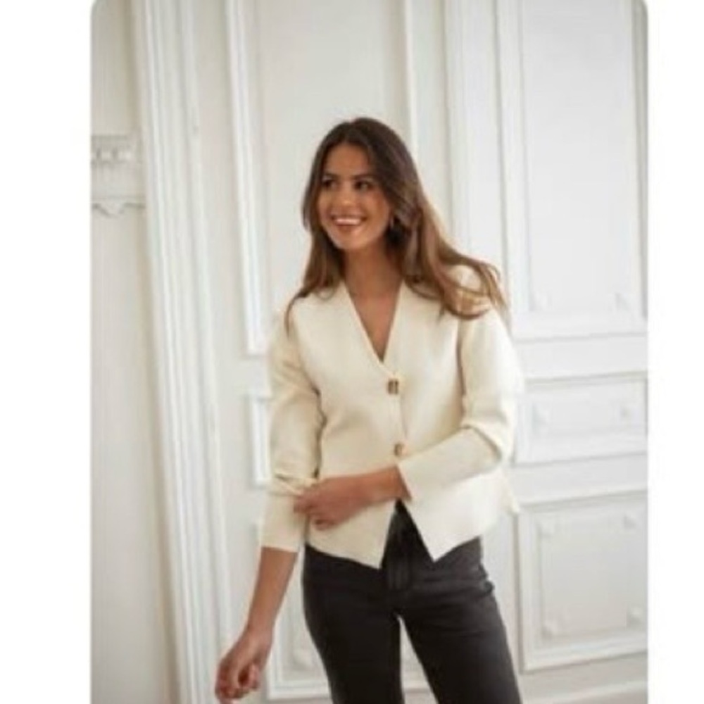 Chic Cream Women's Sweater